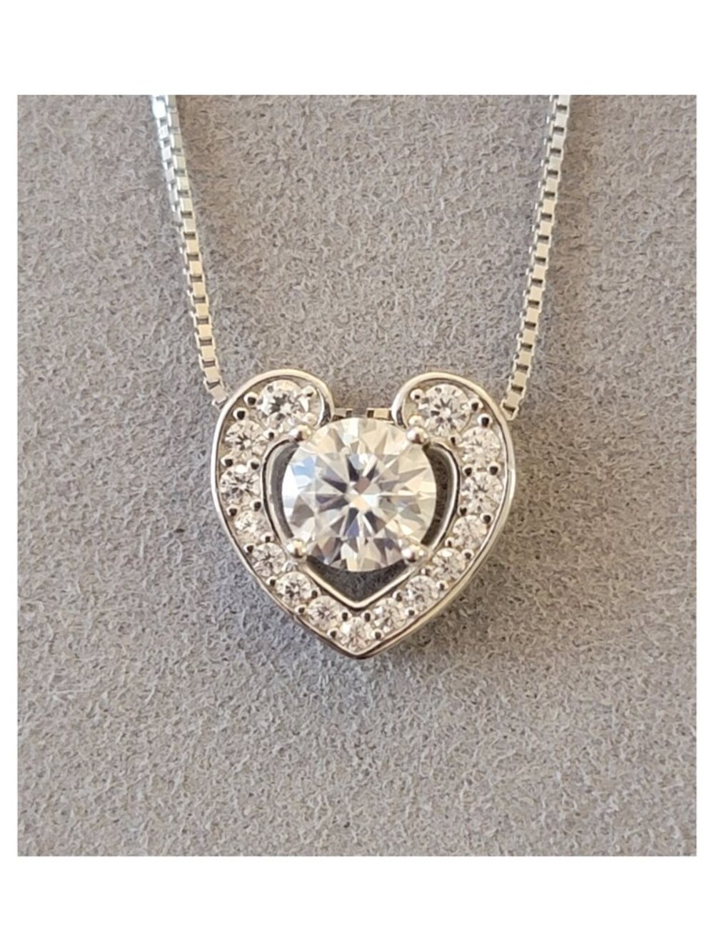 Beam & Bask 1ct Moissanite Heart Necklace Sterling Silver NWT